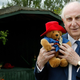 Bond a stuffed Paddington Bear in 2012. (Photo: Avery Cunliffe/Photoshot/Getty Images)